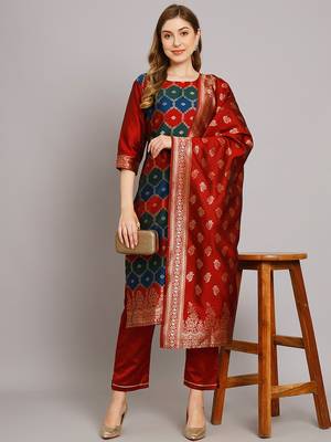 maroon jacquard festive kurta set 1