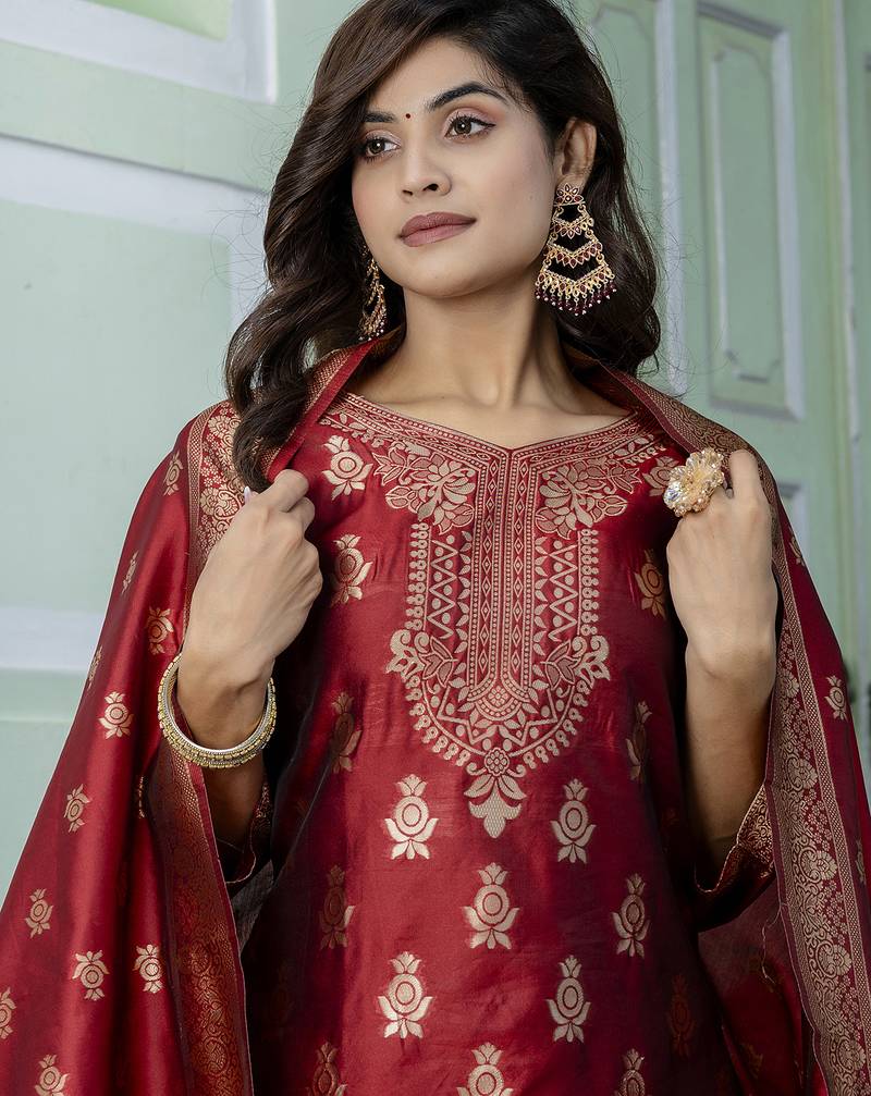 maroon jacquard festive kurta set