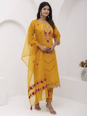 yellow viscose silk festive kurta set 1