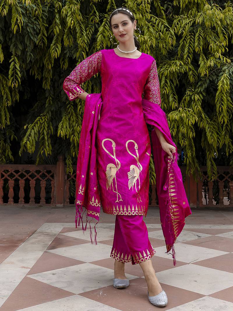 rani-pink jacquard festive kurta set