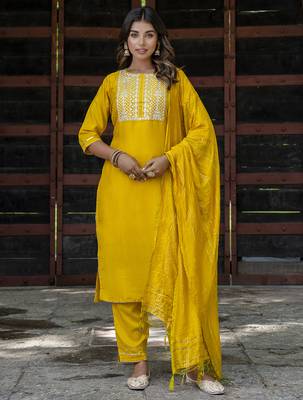yellow chinon festive kurta set 1