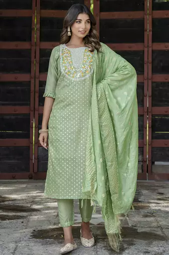 pear chanderi silk festive kurta set