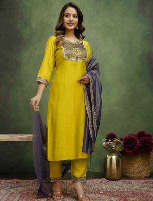 yellow silk blend festive kurta set 2