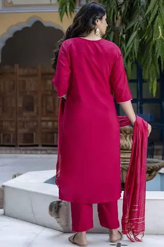 pink chinon festive kurta set