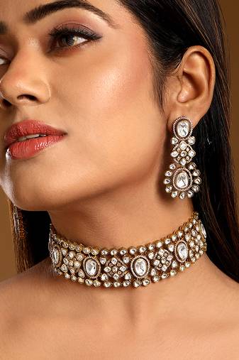 Gold plated kundan polki choker set