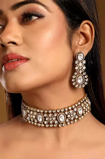 Gold plated kundan polki choker set