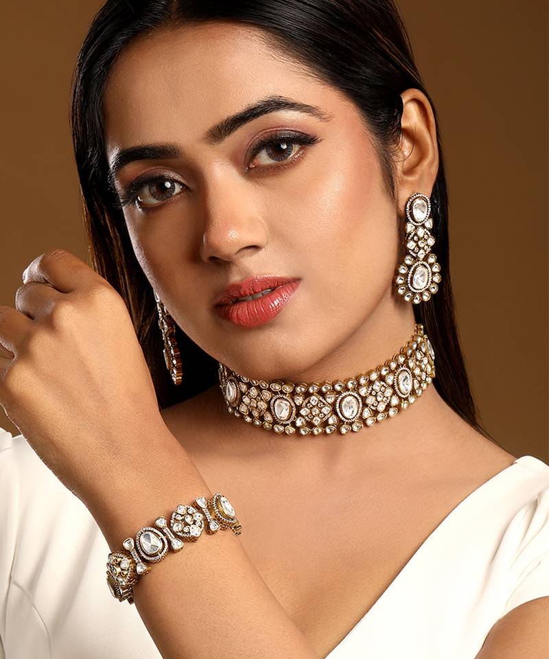 Gold plated kundan polki choker set