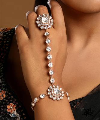 Gold plated kundan polki haathphool 1