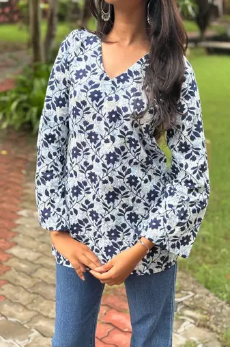 The Indigo Jaal Flared-Sleeve Kurti