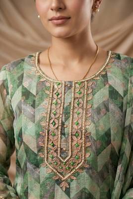 Green organza banarasi handwork suit set with dupatta 3