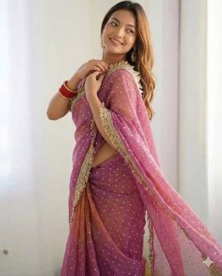 Jimichoo jacquard embellished sequinned wedding wear saree 3