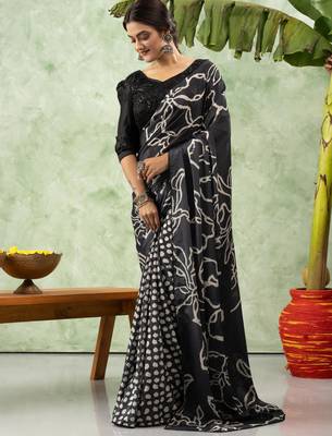 Black chiffon checked printed saree 4