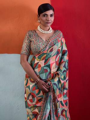 Green cotton crepe geometrical printed saree 5