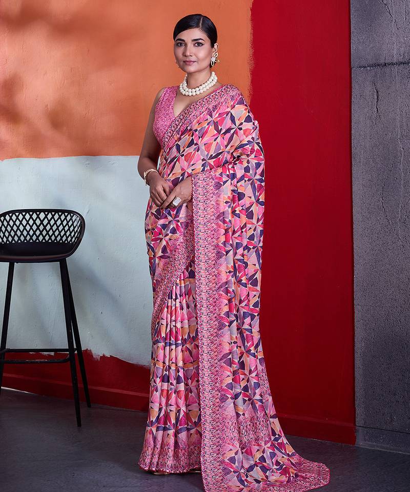 Pink cotton crepe geometrical printed saree