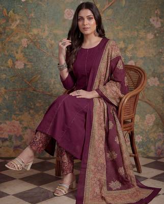 burgundy cotton a-line patch work pluse size kurta pant dupatta set 1