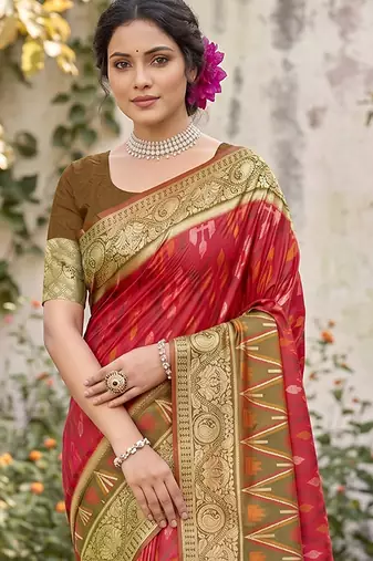 Red prined casual wear saree with blouse