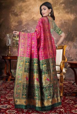Pink Banarasi Cotton Silk Saree with Green Woven Pallu and Traditional Zari Design 4