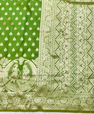 Green zari woven silk blend traditional saree with blouse piece 5