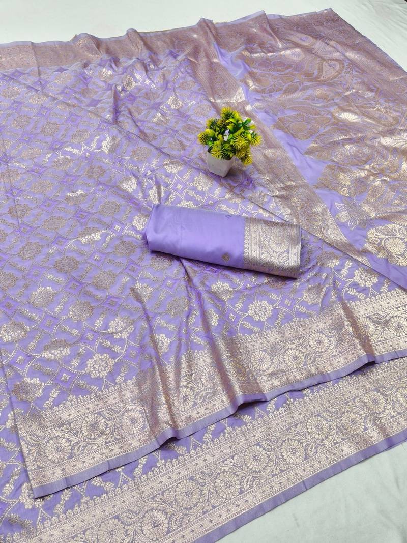 Lavender zari woven banarasi silk blend traditional saree with blouse piece
