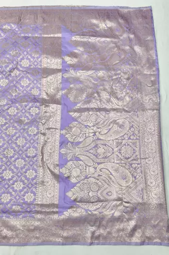 Lavender zari woven silk blend traditional saree with blouse piece