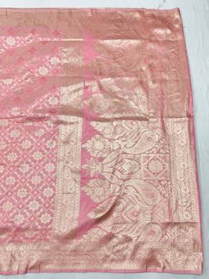 Pink zari woven silk blend traditional saree with blouse piece 2