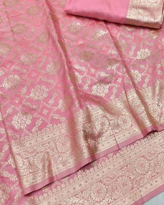 Pink zari woven silk blend traditional saree with blouse piece 3