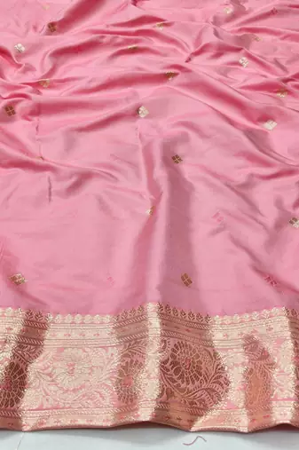 Pink zari woven silk blend traditional saree with blouse piece