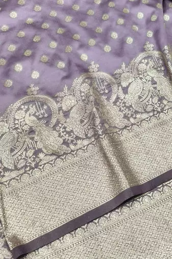 Purple zari woven silk blend traditional saree with blouse piece
