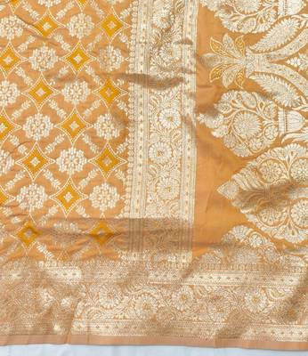 Mustard zari woven silk blend traditional saree with blouse piece 5
