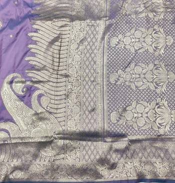 Purple zari woven silk blend traditional saree with blouse piece 5
