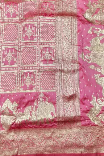 Pink zari woven silk blend traditional saree with blouse piece