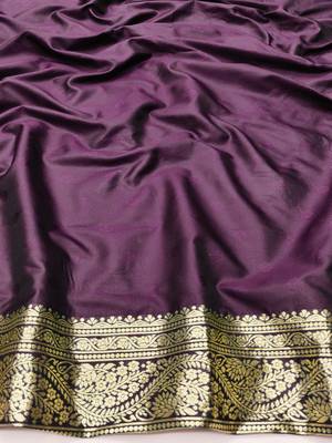 Wine zari woven silk blend traditional saree with blouse piece 4