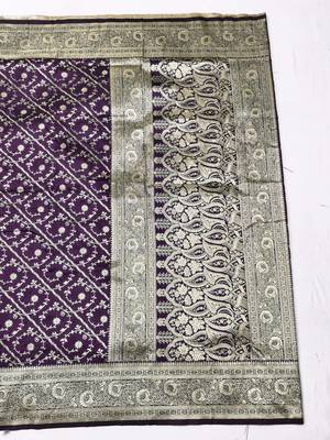 Wine zari woven silk blend traditional saree with blouse piece 2