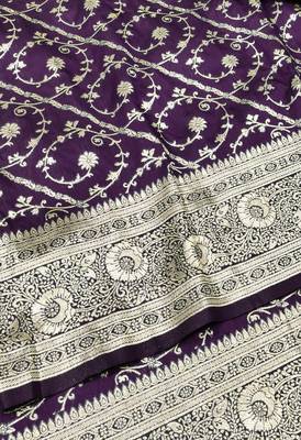 Wine zari woven silk blend traditional saree with blouse piece 3