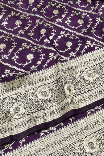 Wine zari woven silk blend traditional saree with blouse piece
