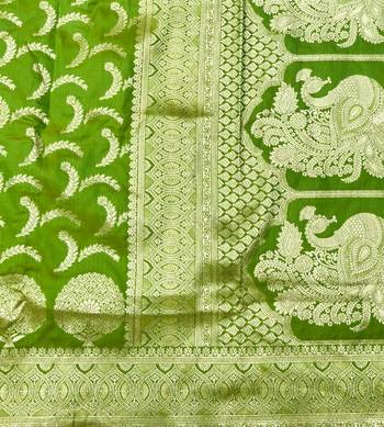 Green zari woven silk blend traditional saree with blouse piece 4