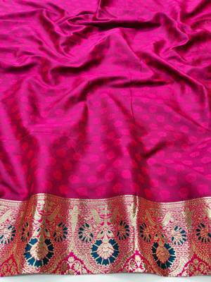 Dark blue zari woven silk blend traditional saree with blouse piece 4