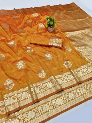 Gold zari woven silk blend traditional saree with blouse piece 1