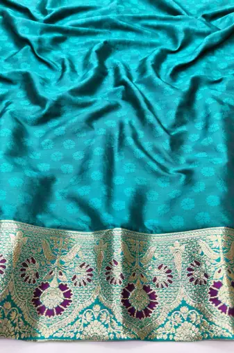 Wine zari woven patola silk blend traditional saree with blouse piece