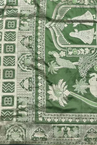 Pista zari woven patola silk blend traditional saree with blouse piece