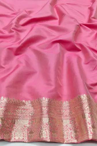 Pink zari woven silk blend traditional saree with blouse piece