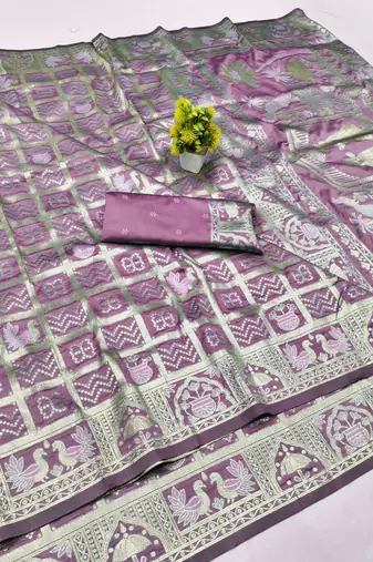 Wine zari woven patola silk blend traditional saree with blouse piece