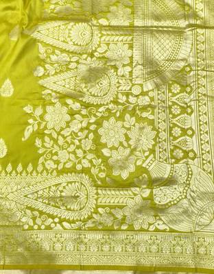 Lime Zari woven silk blend traditional saree with blouse piece 5