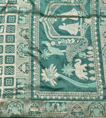 Green zari woven patola silk blend traditional saree with blouse piece 4