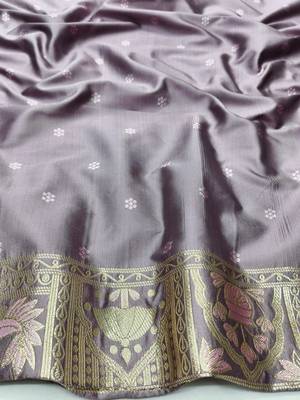 Wine zari woven patola silk blend traditional saree with blouse piece 4