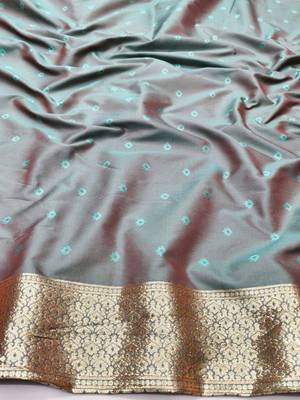 Light blue zari woven silk blend traditional saree with blouse piece 4