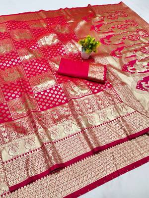 Rani zari woven silk blend traditional saree with blouse piece 1