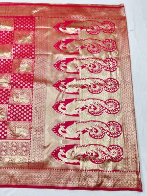 Rani zari woven silk blend traditional saree with blouse piece 2
