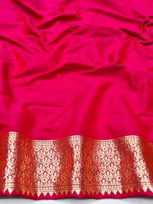 Rani zari woven silk blend traditional saree with blouse piece 4