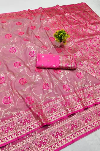 Pink zari woven silk blend traditional saree with blouse piece